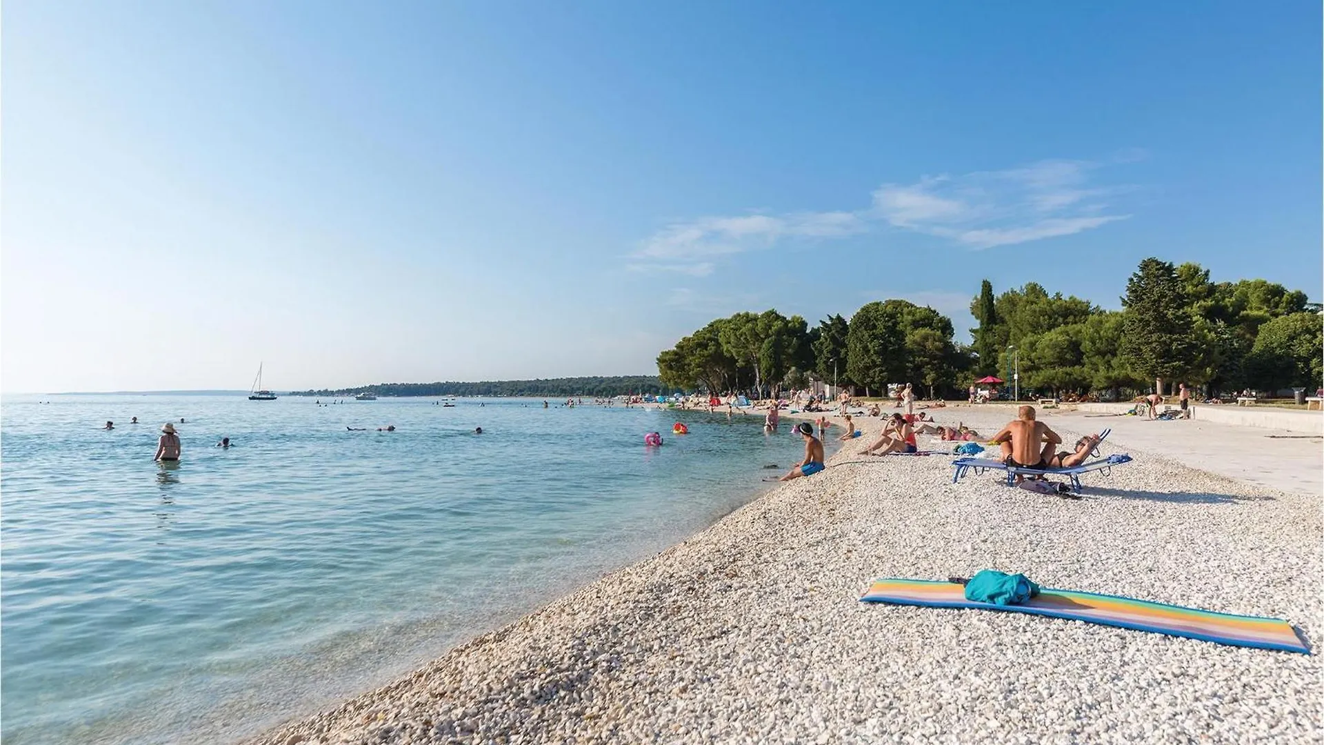 Vakantiehuis Amazing Home In Gajana With Heated Swimming Pool Kroatië