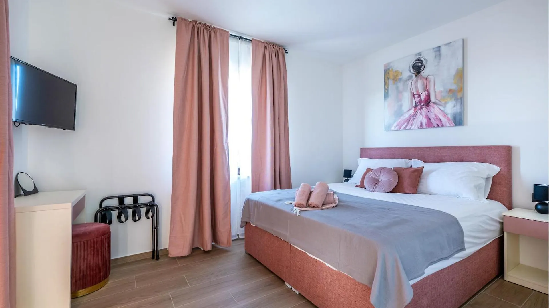 Amazing Home In Gajana With Heated Swimming Pool Vakantiehuis