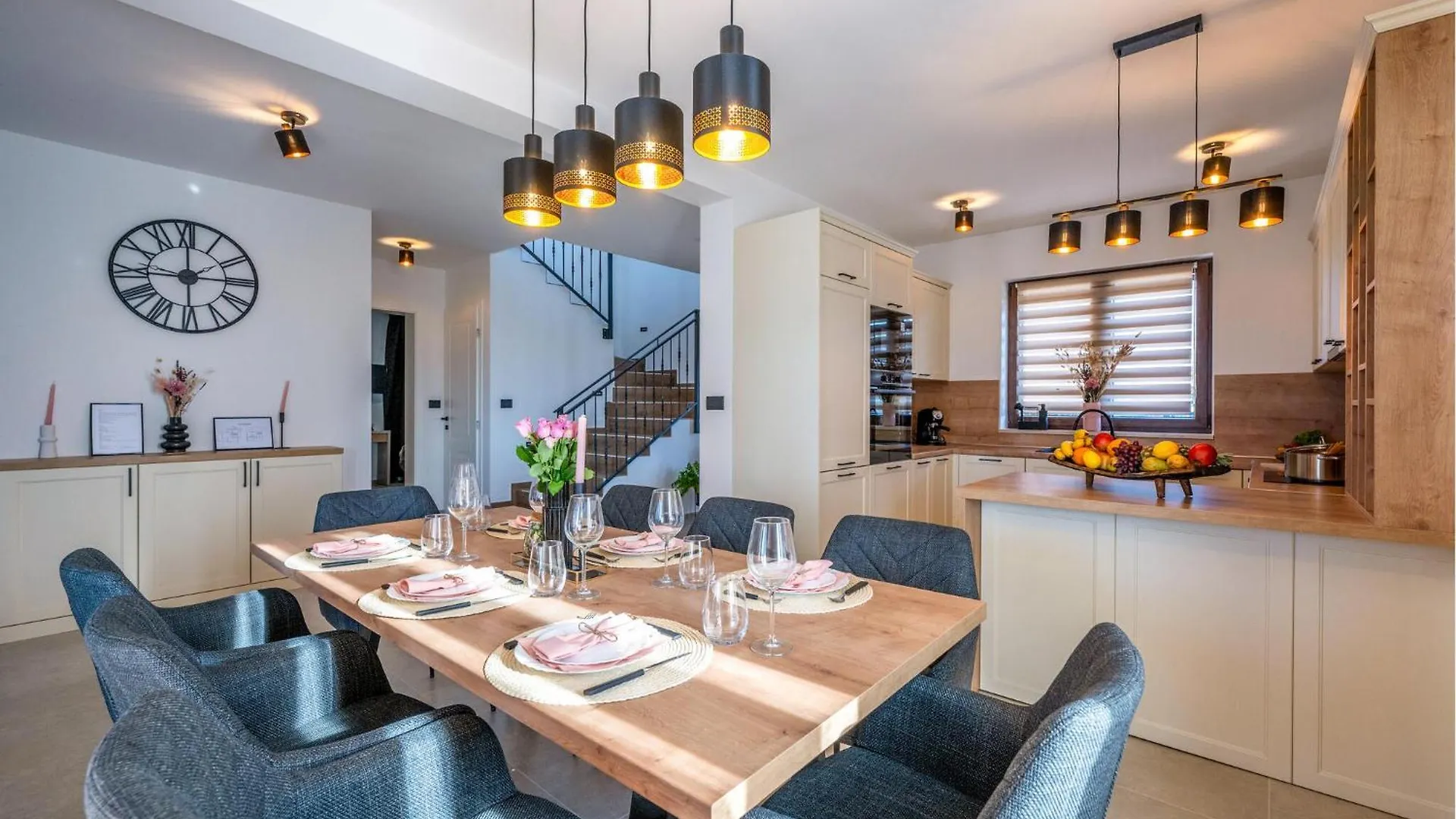 Amazing Home In Gajana With Heated Swimming Pool 0*,